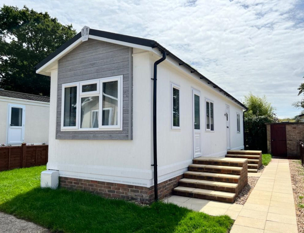 The Manor Lancaster Park Home